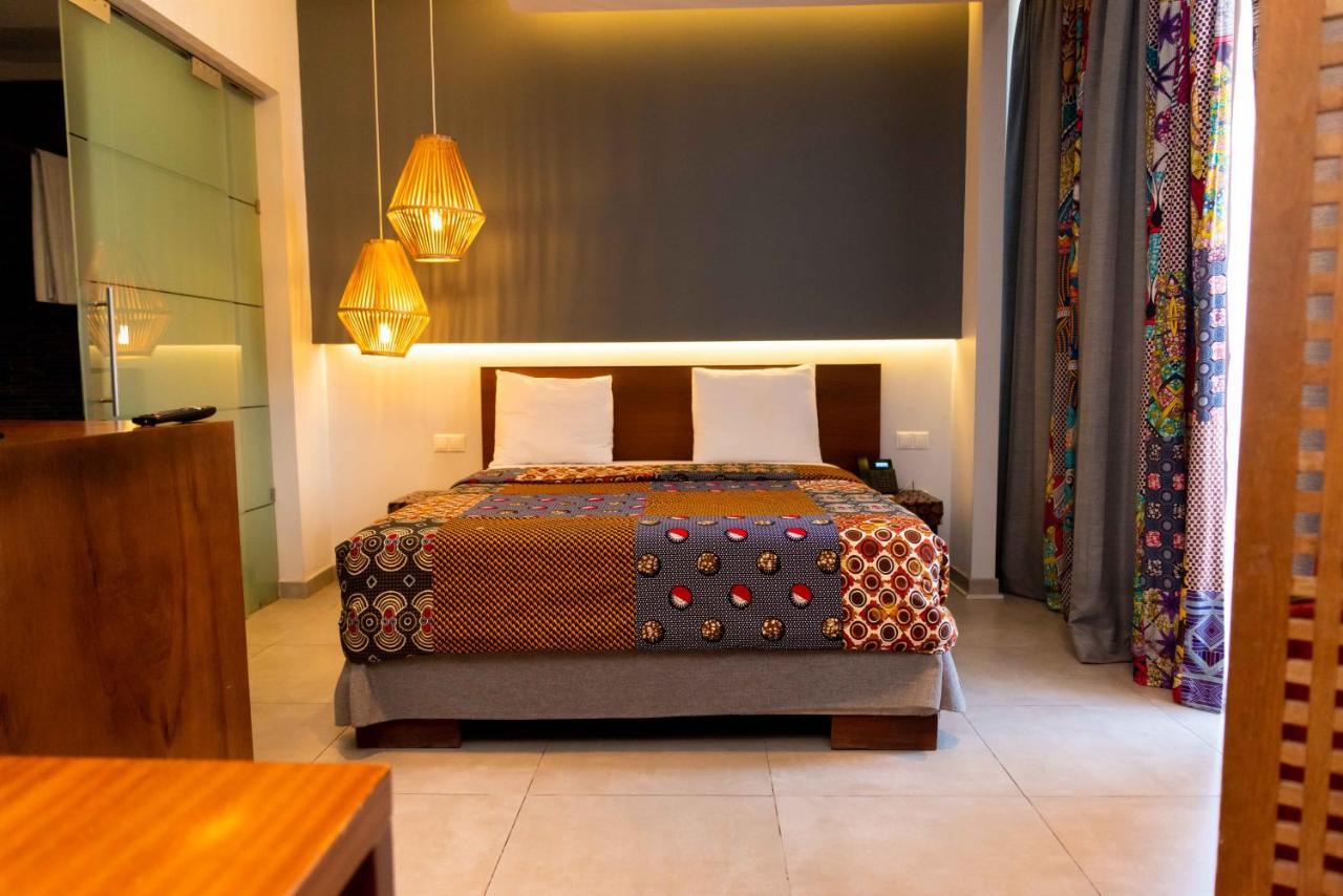 Sultani Hotel คินชาซา ภายนอก รูปภาพ